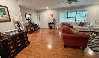 2 Glendale Ct, Arkadelphia, AR 71923