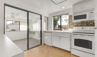17306 Village 17, Camarillo, CA 93012