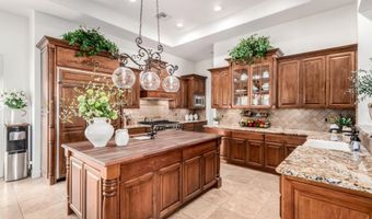 2784 W DEL RIO Pl, Chandler, AZ 85224
