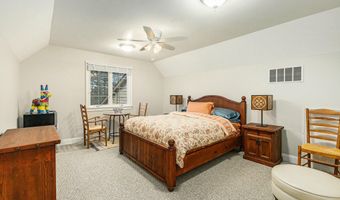 2891 Gale Rd, Ann Arbor, MI 48105