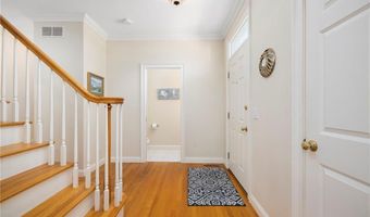 294 Sylvan Ct, North Kingstown, RI 02874