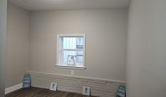 2548 Bryn Mawr Ave, Biloxi, MS 39531