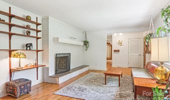 445 Chunns Cove Rd A, Asheville, NC 28805