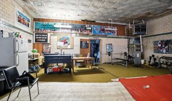 6105 Vine St, Cincinnati, OH 45216