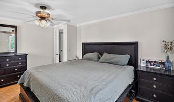 110 Pierce St, Arlington, WI 53911