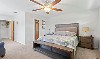 813 E 2nd St, Weatherford, TX 76086