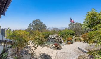 10960 Treeside Ln, Escondido, CA 92026