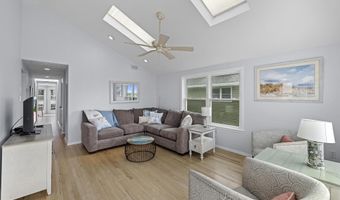 229 MERIVALE Avenue Unit B - 2Nd Floor B - 2Nd Floor, Beach Haven, NJ 08008