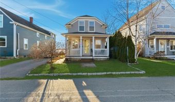 200 Narragansett Ave, East Providence, RI 02915