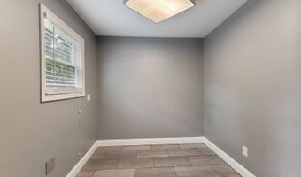 1040 Rustic Hills Dr, Ashland City, TN 37015