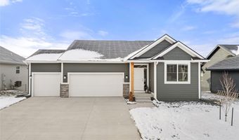 421 NE 57th Ct, Ankeny, IA 50021