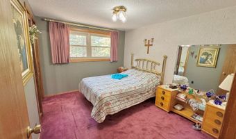 112 8403rd St SW, Bowman, ND 58623