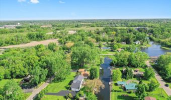 41147 N Lincoln Ave, Antioch, IL 60002