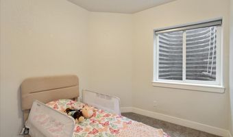 2200 ARROWLEAF Dr, Cheyenne, WY 82007
