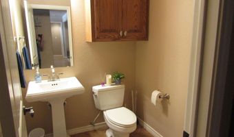 1405 S Lincoln Ave, Artesia, NM 88210
