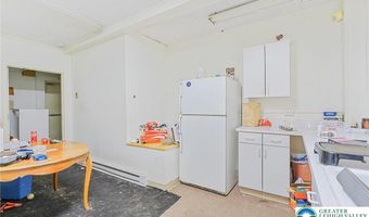 911 W Hamilton St, Allentown, PA 18101