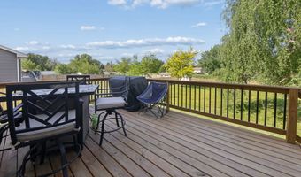 926 8th Ave NW, Altoona, IA 50009