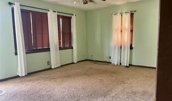 1216 C St, Arapaho, OK 73620