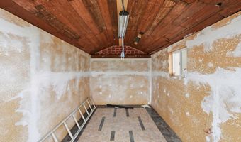 835 12TH St, Bandon, OR 97411