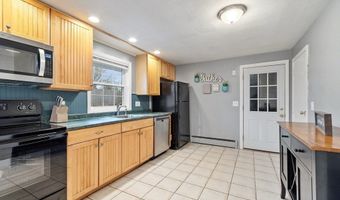 86 Jeannine Rd, Bellingham, MA 02019