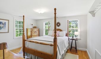 29 Washington Dr, Acton, MA 01720