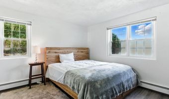 10 Karen Cir 2, Billerica, MA 01821