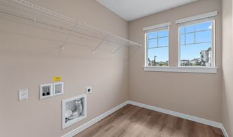 12135 SW SILVERTIP St, Beaverton, OR 97007