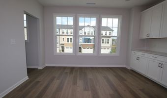 10015 Secluded Garden Dr, Apex, NC 27523