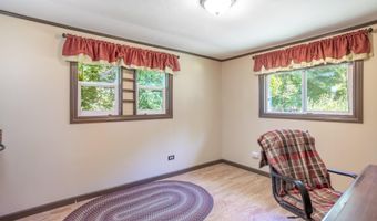 5609 Shady Ln, Anderson, CA 96007