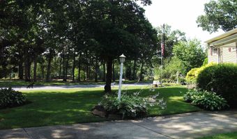 703 Breakers Ave, Absecon, NJ 08201
