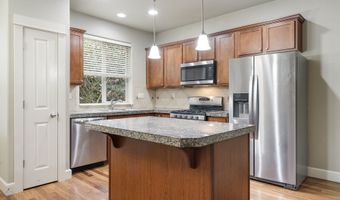 15531 SW STONE RIDGE Cir, Beaverton, OR 97007