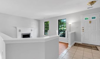 242 Perth Hill Ct, Aberdeen, NJ 07747