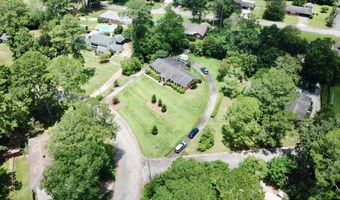 205 Valley Dr, Americus, GA 31709