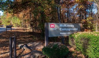 321 Cavalier Ln SE, Acworth, GA 30102