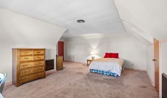 247 4TH St, Athena, OR 97813