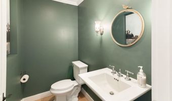 390 Pleasant Valley Rd, Brattleboro, VT 05301