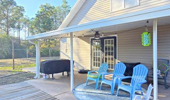 306 Huckeba Dr, Apalachicola, FL 32320