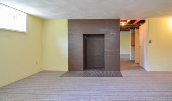 1105 S TIMMERS Ln, Appleton, WI 54914