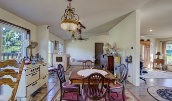 514 EAKIN Rd, Azalea, OR 97410