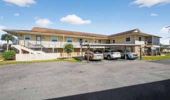 1640 JUNO Trl 102A, Astor, FL 32102