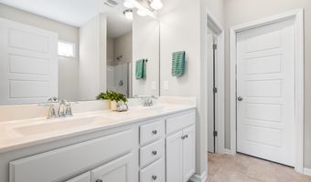 102 Regal Pond Dr, Angier, NC 27501