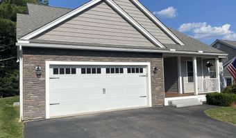 2 Club House Way, Amherst, NH 03031