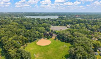 1929 Jerrold Ave, Arden Hills, MN 55112
