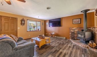 1945 Dadeyville Rd, Austinburg, OH 44010