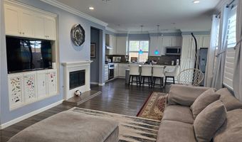 1210 S Cabernet Cir, Anaheim, CA 92804