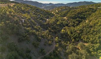 Circle R, Escondido, CA 92026
