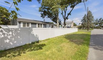 127 Highland Ave, Cumberland, RI 02864