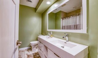 1021 Fremont St, Anoka, MN 55303