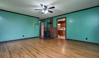 20597 Lawrence 2210, Aurora, MO 65605