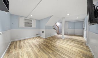 7 Sherborne Cir, Ashland, MA 01721